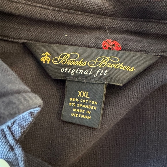 Brooks Brothers Cotton Pique Polo – XXL (Navy with Red and Yellow Ladybug Print) - Picture 2 of 5